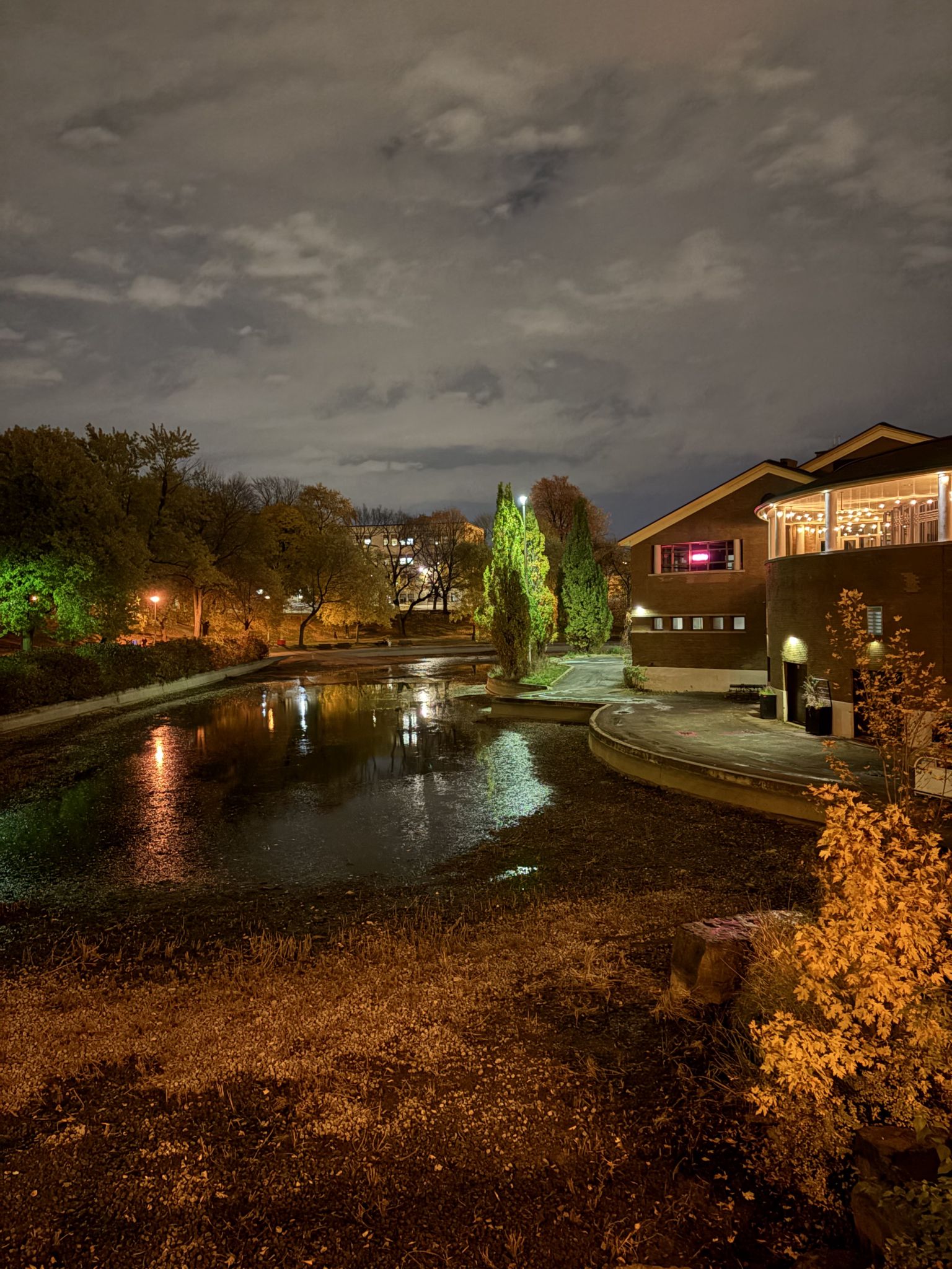 La Fontaine Park